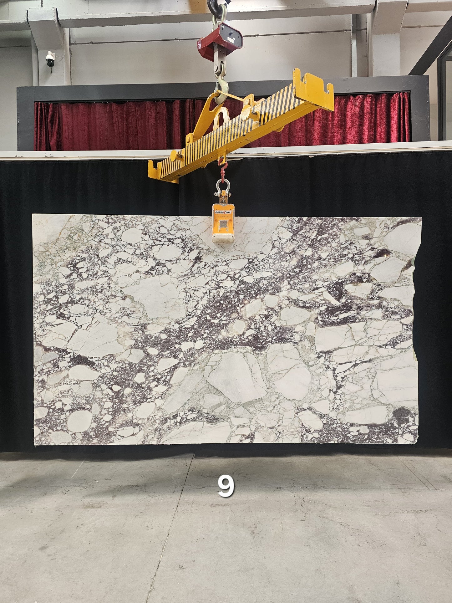 Calacatta Viola Slabs - 24pcs Bundle - 122" X 71.5" - 1351 Sqf